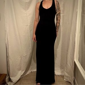 Elegant black bodycon dress
